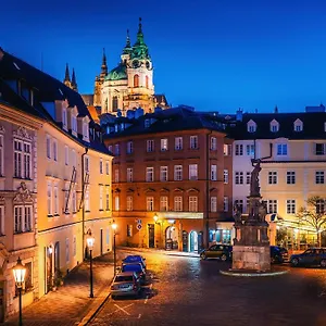 Old Royal Post Boutique & Premium Prague
